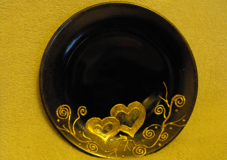 чинии ръчно рисувана керамика Сърца