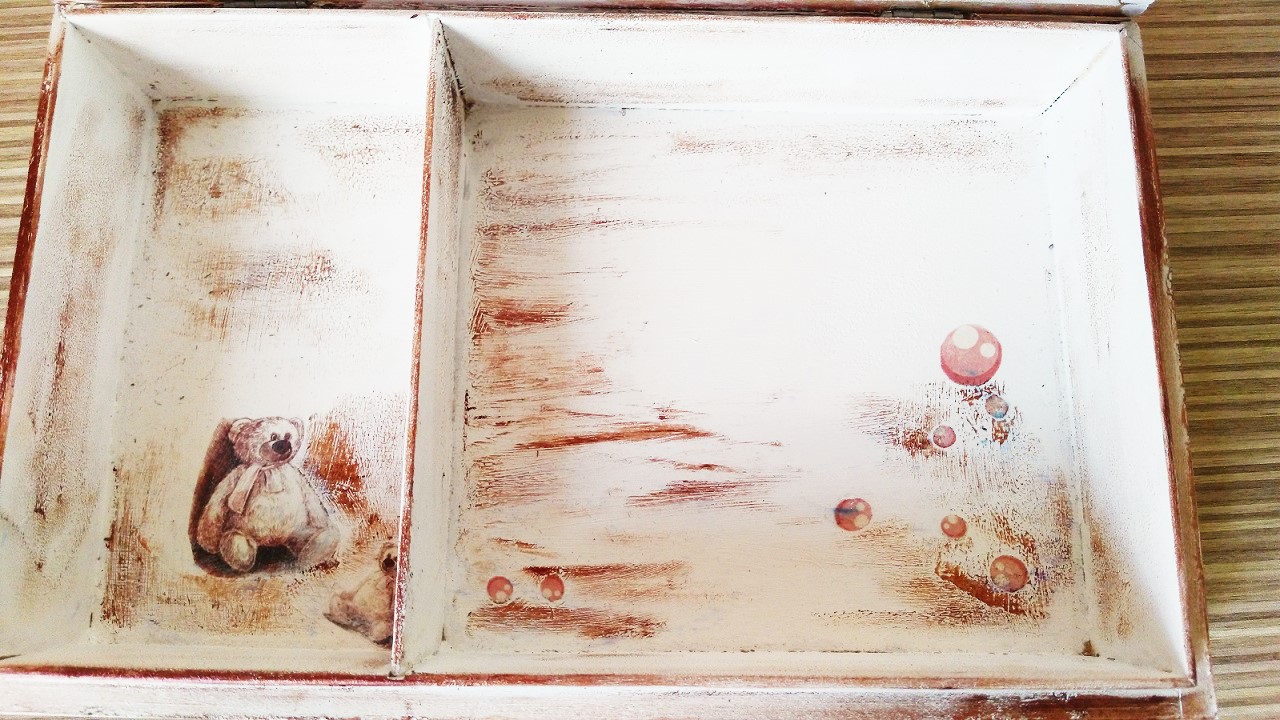 Ръчно изработена кутия за чай или бижута, подарък, Роза в лилаво, декупаж